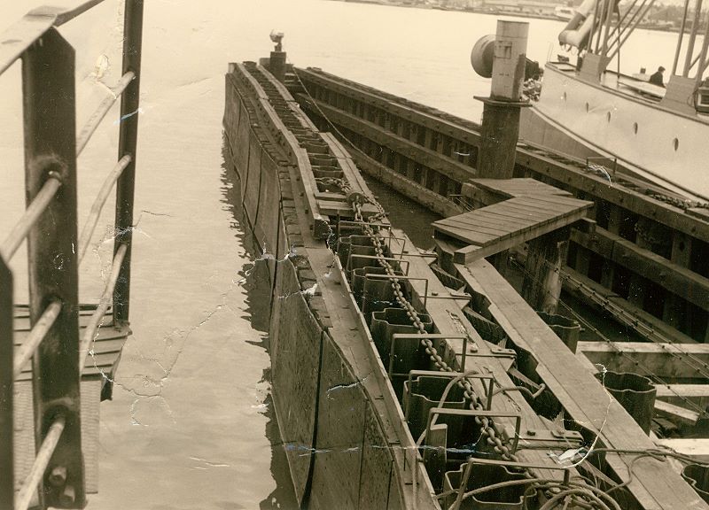 Datei:Fähranleger Nord-03.jpg