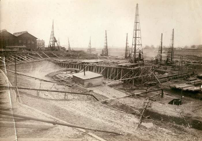 Datei:219-Neue Schleusen.jpg