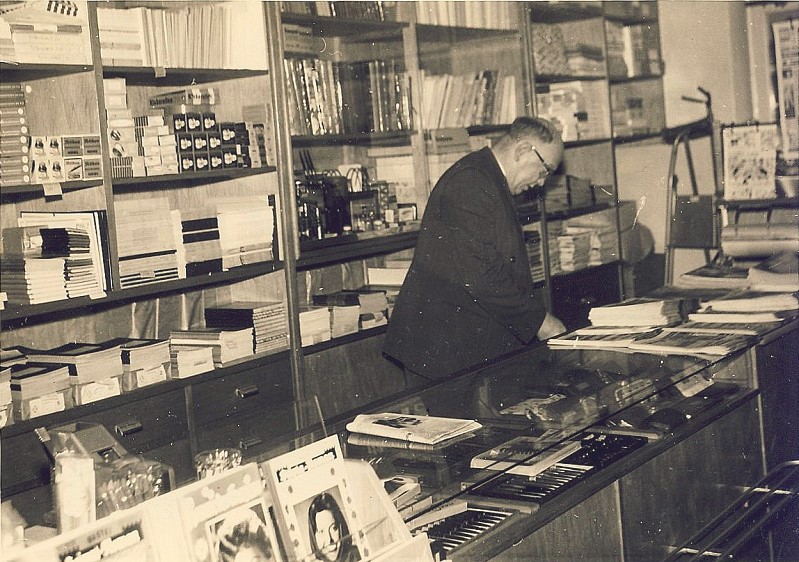 Datei:Foto aus den 60-erJahren.jpg