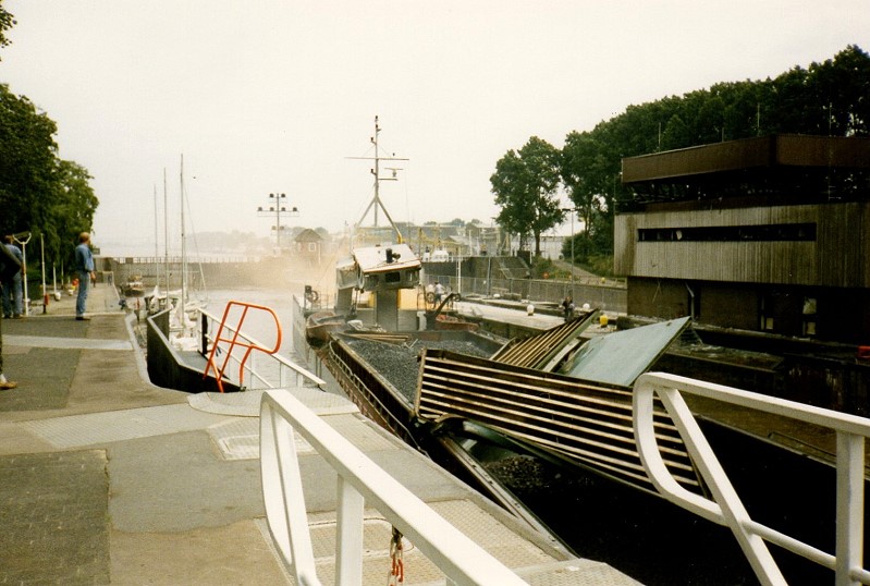 Datei:Maria Alte Schleuse-12.jpg