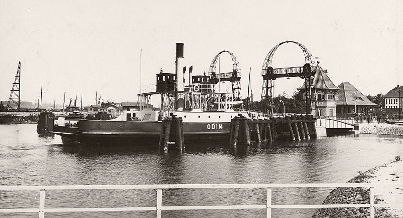 Datei:306-Fähranlage Brb Süd-19.8.1911.jpg