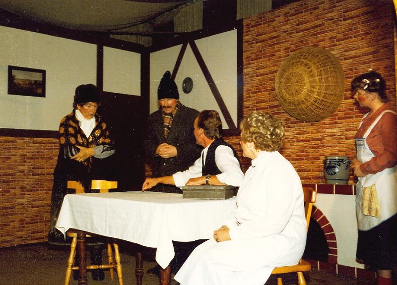 Datei:1985-De gülln Näs.jpg