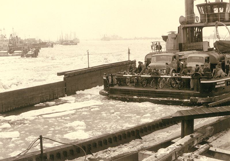 Datei:Fähranleger Nord-08.jpg