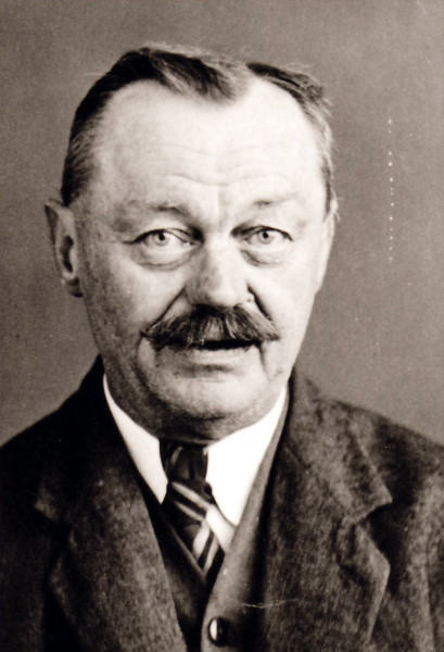 Datei:07-Wilhelm Tiller.jpg