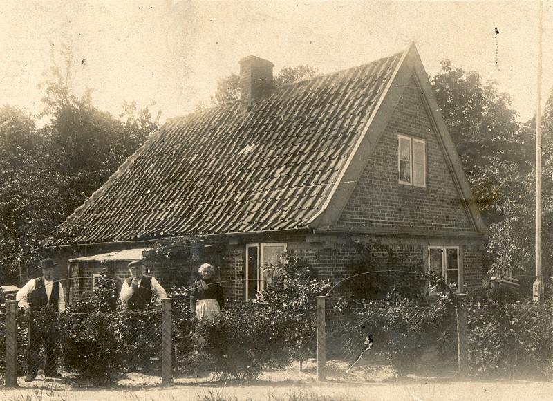 Datei:DS2-E006 Friedhofswärter Haus.jpg