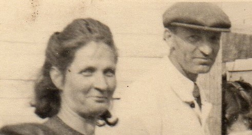 Datei:Erna+Fritz Zimmermann 9.1948 in Averlak.jpg