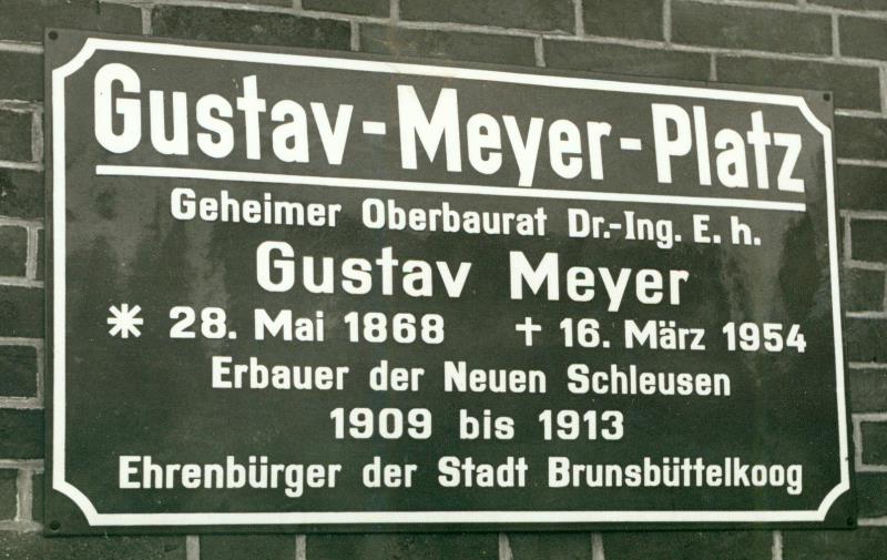 Datei:126-Gustav Meyer Platz 1956.jpg