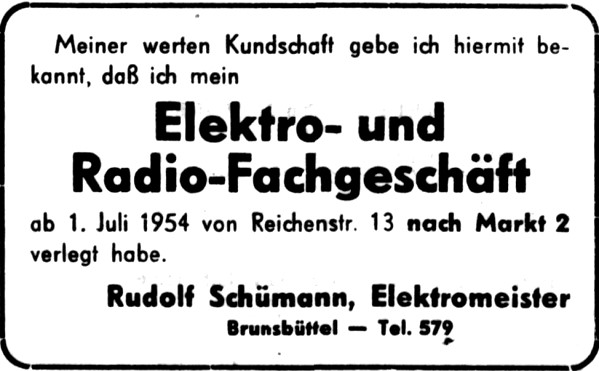 Datei:AmMarkt2-1954.06.30-Schümann.jpg