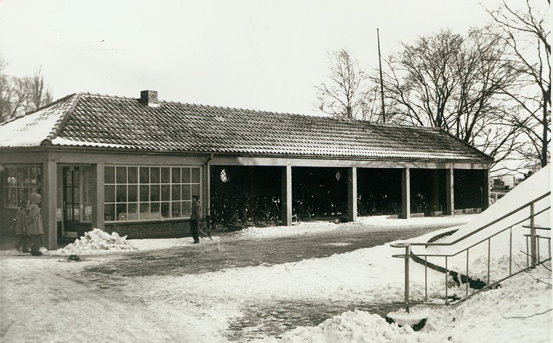 Datei:235-Gustav-Meyer-Platz-Jan1956.jpg