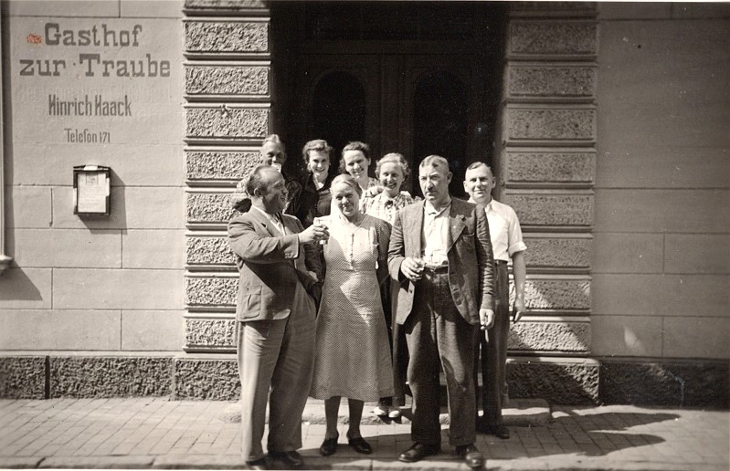 Datei:Traube-Hinrich Haack-2.jpg