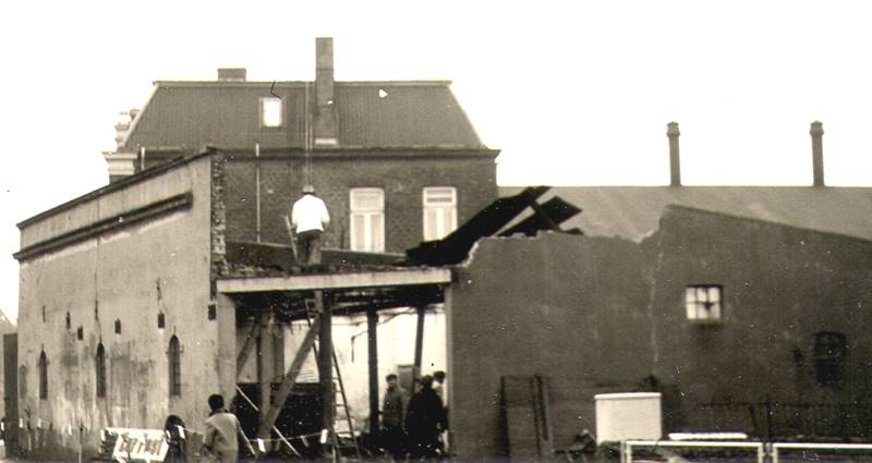 Datei:Zur Post Garage3.jpg