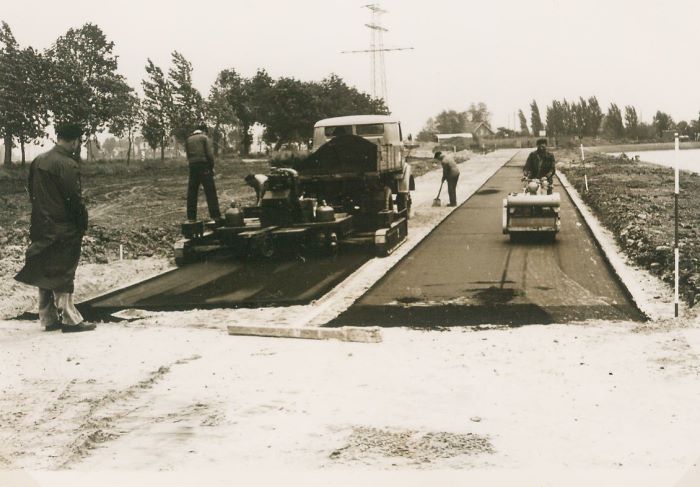 Datei:071-Asphalt-Tragschicht 12cm.jpg