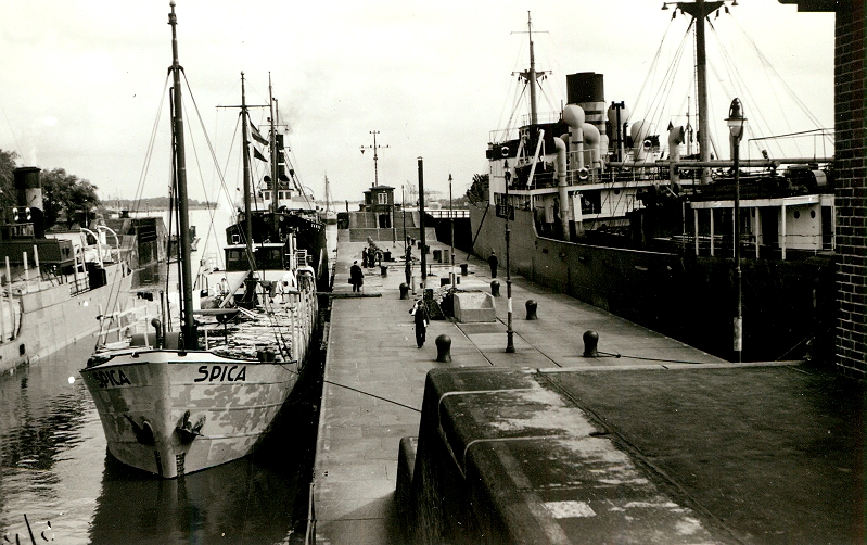 Datei:AlteSchleuse 50er.jpg