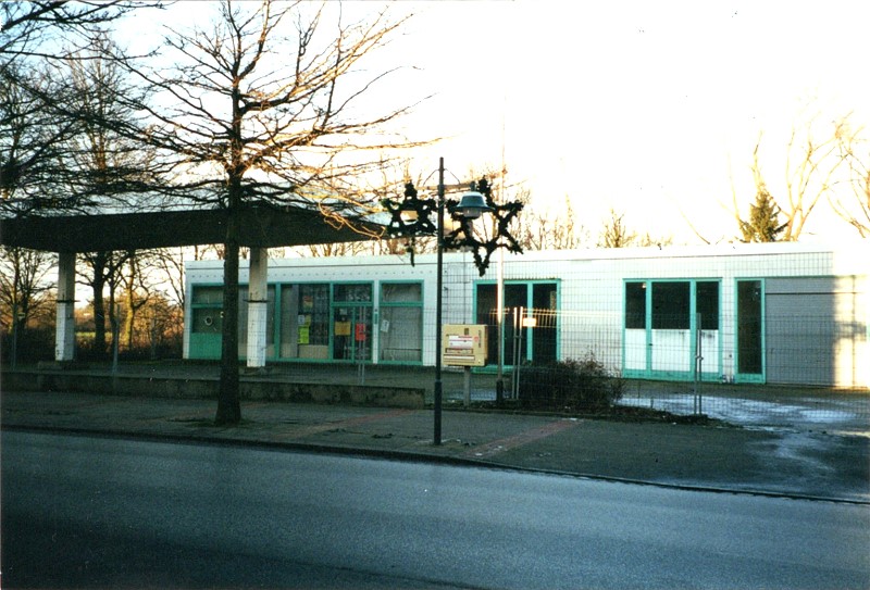 Datei:KS029-Araltankstelle.jpg