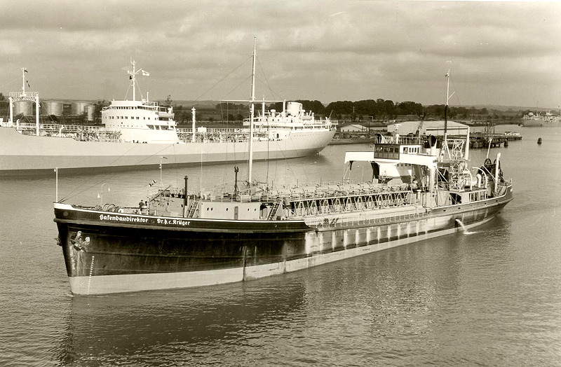 Datei:(RaLue) Bagger Krueger-BS.jpg