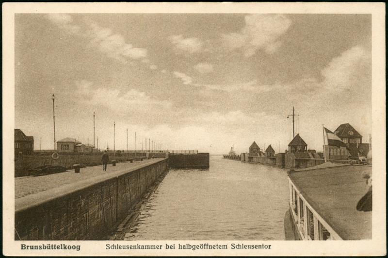 Datei:12-SS3-E010 halbgeöffnetes Schleusentor.jpg