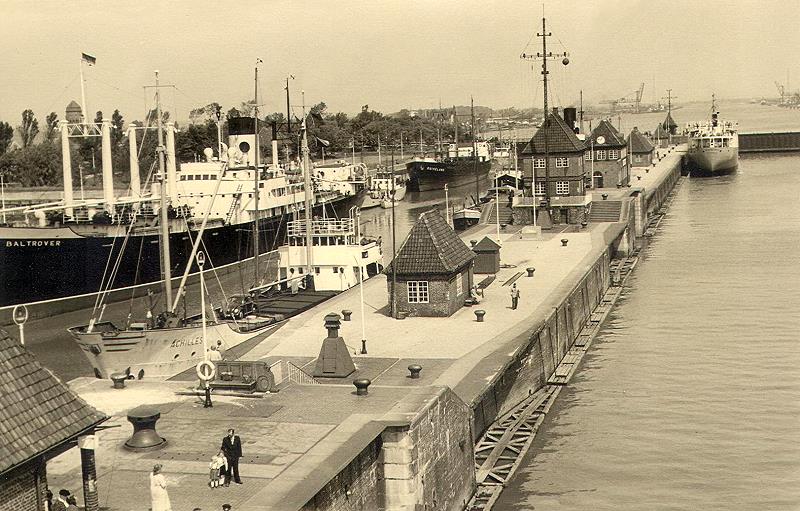 Datei:18-Neue Schleuse-1953.jpg