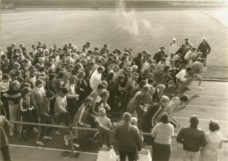 Datei:Start des Laufs.jpg