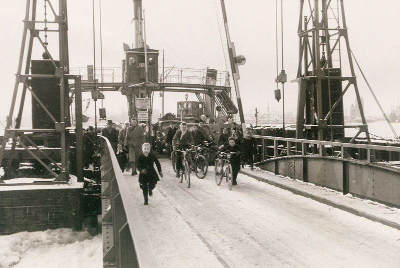 Datei:Fähranleger Süd-1956a.jpg