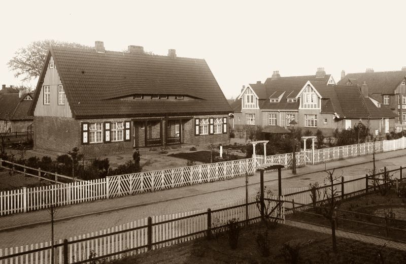 Datei:Loewestraße 2-10.5.1911.jpg