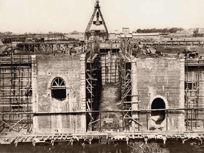 Datei:571-Schleusenbaustelle Außenhaupt 4.6.1913.jpg