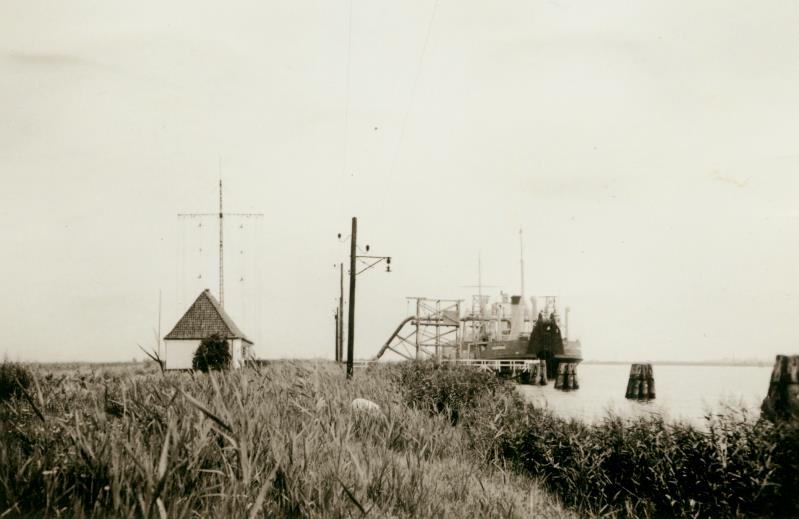 Datei:Krueger Spuelbock-10.jpg