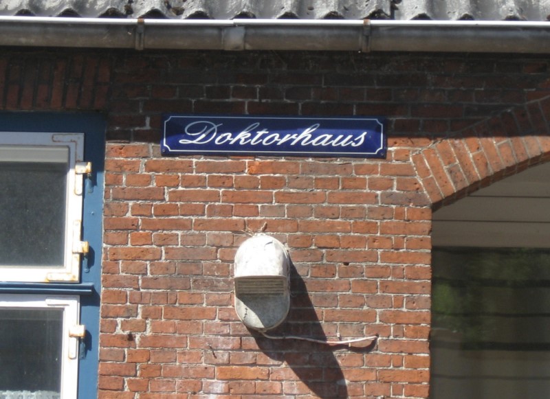 Datei:Sackstr1-Doktorhaus.jpg