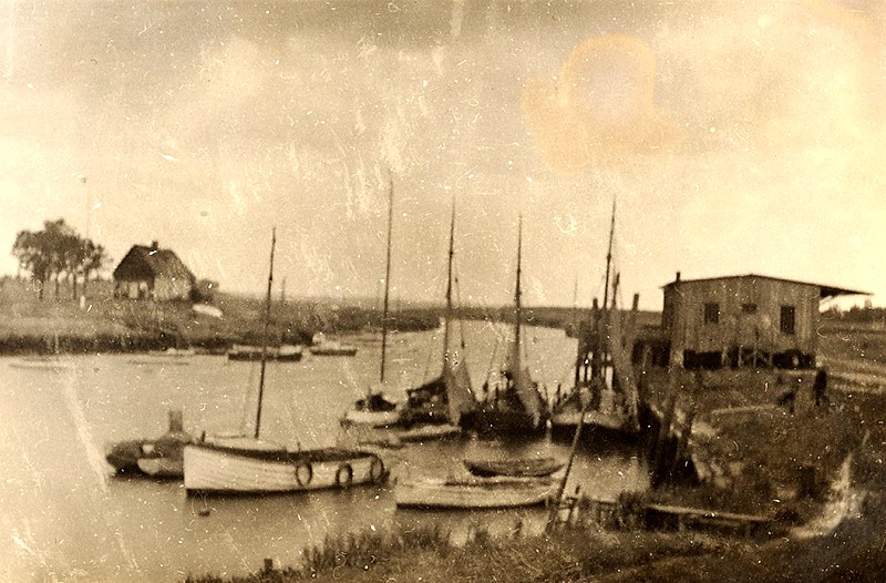 Datei:207-Alter Hafen-BS.jpg