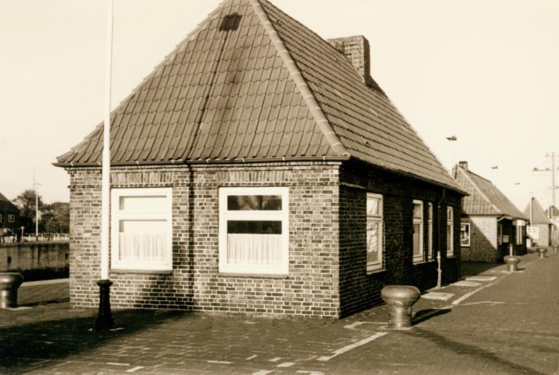 Datei:Schleuse alte Hebestelle1.jpg