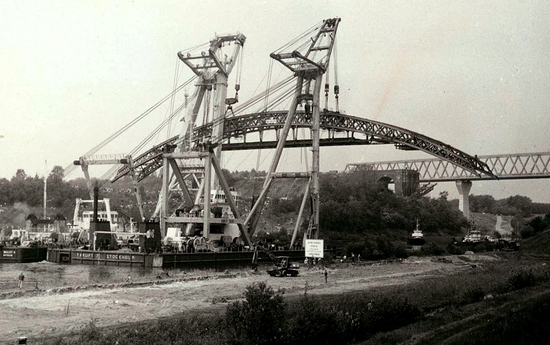 Datei:Brücke alte,Abriß5.jpg