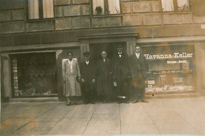 Datei:NW 058-Festge.jpg