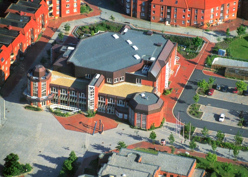 Datei:SON-E003 Elbeforum.jpg