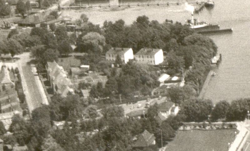 Datei:PAN-E029 Brunsbüttel-Nord, Schleusen.jpg