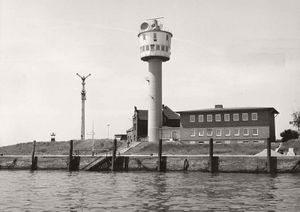 1.1-Verkehrszentrale Brunsbttelkoog-1-Wiki.jpg