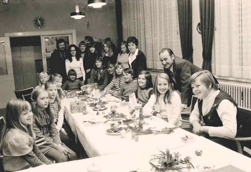 Datei:1973-Erster-JRK-Treff.jpg