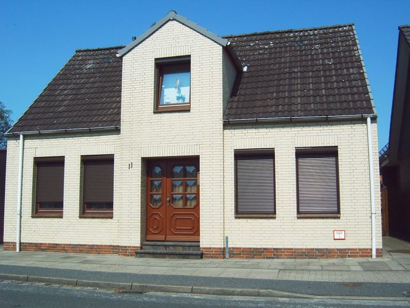 Datei:(UB) Eddelaker Straße 11 - 06-07-06 - 02.jpg