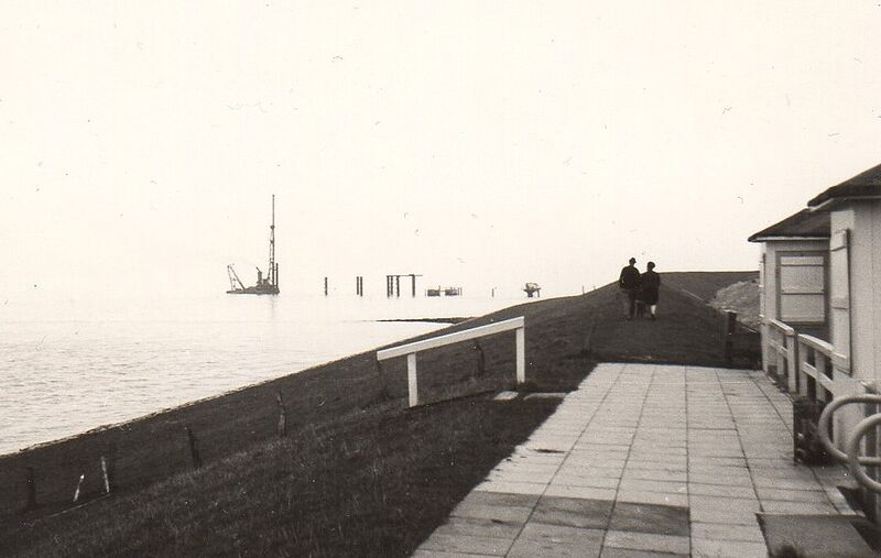 Datei:Bau Elbefähre 1968-01.jpg