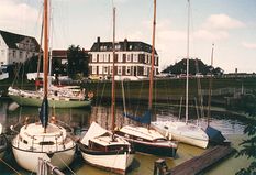 Alter Hafen-Fernsicht und Wagners Hotel-3.jpg