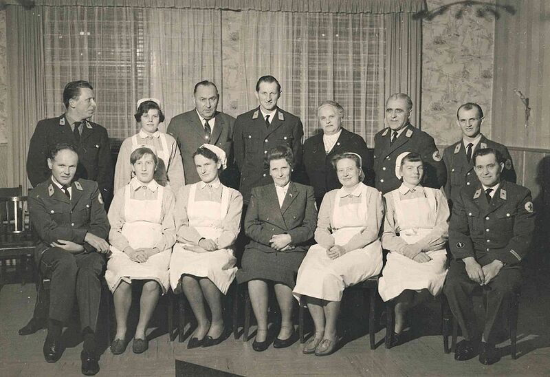 Datei:1966-DRK-Gemeinschaftsfoto-1.jpg