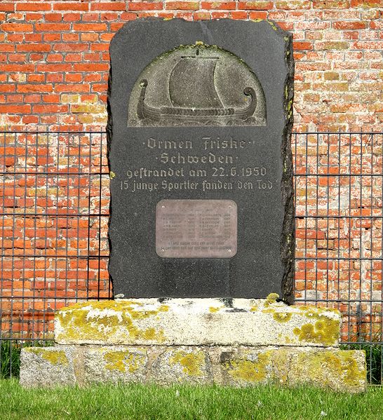 Datei:Memorial stone ormen friske pellworm.jpg