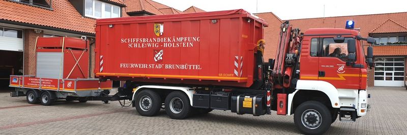 Fahrzeug Schiffsbrandbekämpfung.jpg